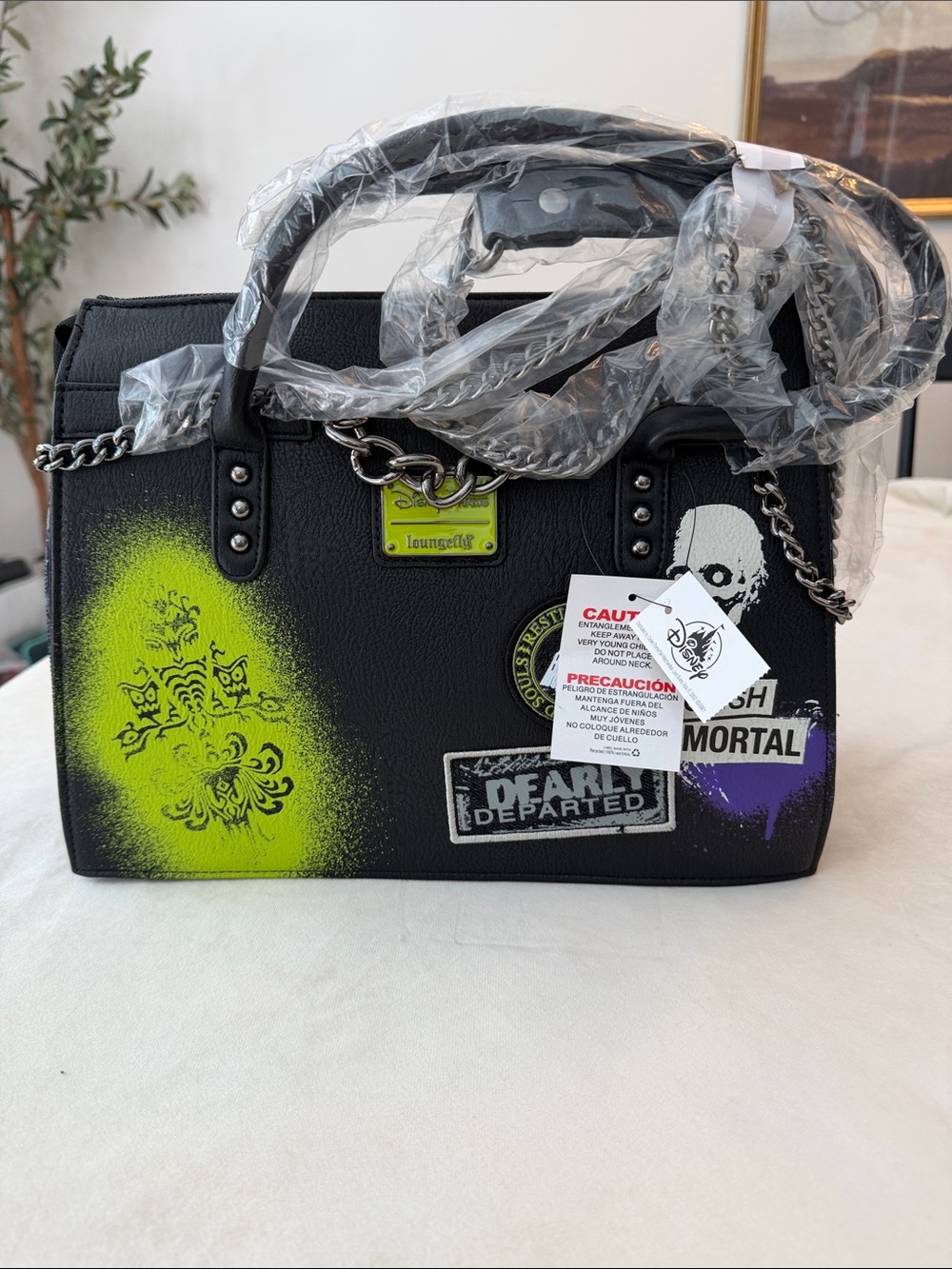 NEW! Disney Parks Loungefly ‘21 Haunted Mansion Halloween Hitchhiking Ghosts - Picture 4 of 6